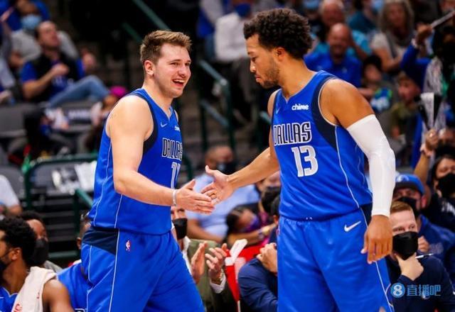 他将空闲时 他将空闲时