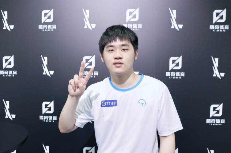 迪马利亚担 迪马利亚担