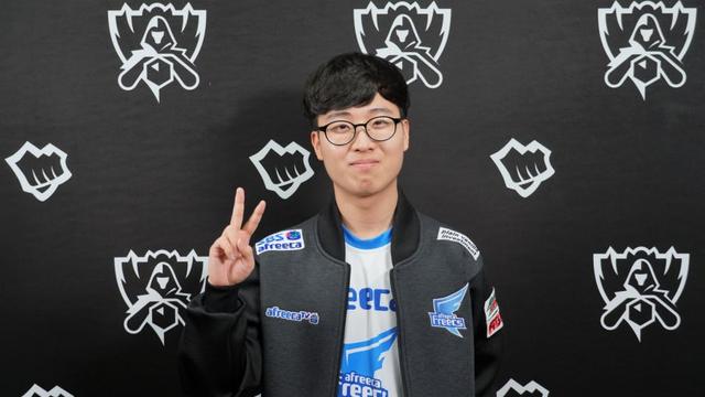 跑位与出球 跑位与出球